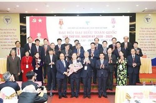Thủ tướng Nguyễn Xuân Phúc: Phát triển khoa học công nghệ lên tầm cao mới