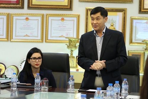 'Đế chế' hàng hiệu của ông Johnathan Hạnh Nguyễn kinh doanh thế nào?