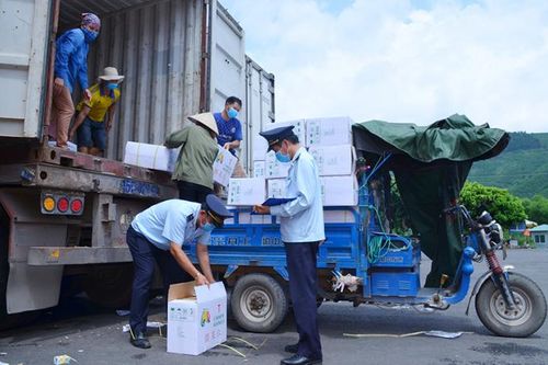 Ngăn chặn hành vi lợi dụng phương tiện vận tải vận chuyển hàng lậu dịp cuối năm