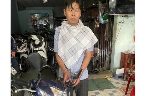 Truy bắt gã đàn ông chuyên chuốc thuốc mê cướp xe máy