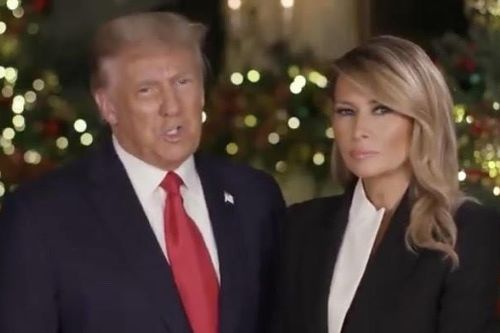 Gửi thông điệp Giáng sinh, Tổng thống Trump gọi vắc-xin là 'phép màu'