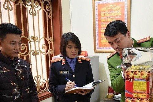 Liên tiếp phát hiện, bắt giữ các vụ vận chuyển, buôn bán pháo nổ trái phép