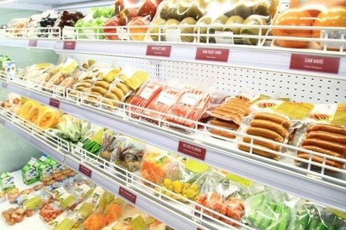 Đi siêu thị nên tránh mua 6 thứ này, đến nhân viên còn phải dè chừng