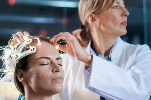 Nhạc cổ điển tác động lên não bộ như thế nào? Vì sao có thể giúp con người thông minh hơn?