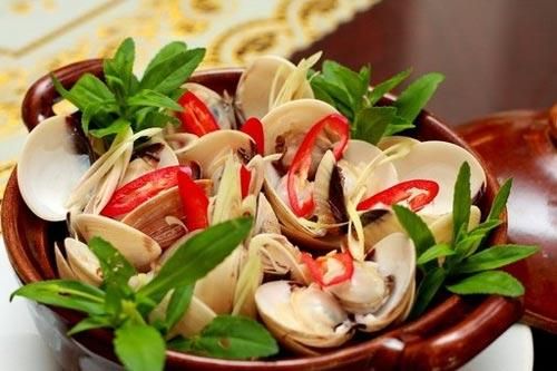 Ăn ngao sai cách có thể khiến cả nhà nhập viện vì ngộ độc