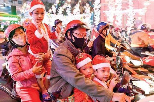Đêm Giáng sinh an lành, hạnh phúc