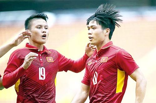Chờ xem tuyển Việt Nam 'xịn' thi đấu