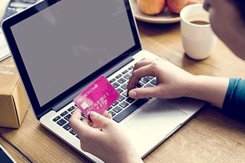 Khắc phục 'kẽ hở' thương mại điện tử để lấy lại niềm tin người tiêu dùng
