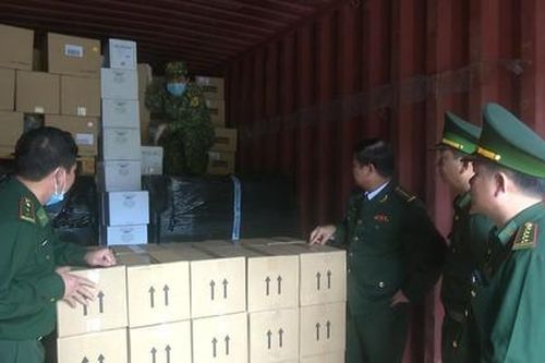 Phát hiện 2 container hàng hóa do các doanh nghiệp 'ma' đứng tên nhập lậu