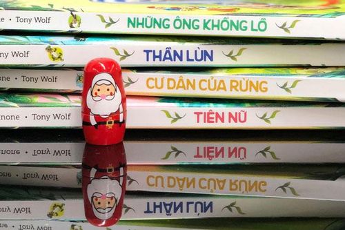 Lấp lánh sắc màu sách tranh mùa Noel