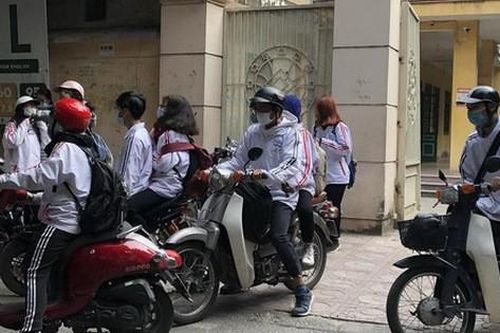 Chuyên gia nói về việc cấp phép lái xe điện, xe dưới 50 phân khối