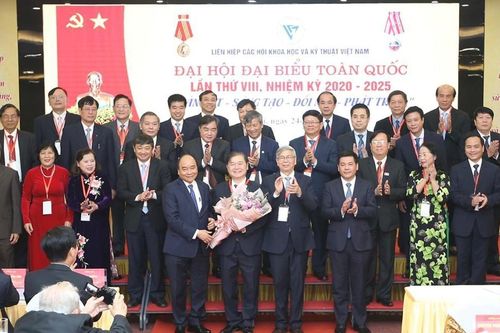 Các nhà khoa học là tài sản quốc gia quý báu