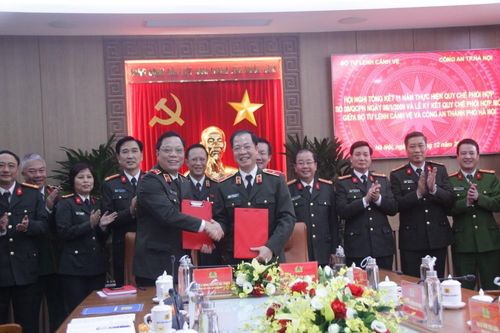 Bộ Tư lệnh Cảnh vệ và CATP Hà Nội ký kết quy chế phối hợp đảm bảo an ninh trật tự