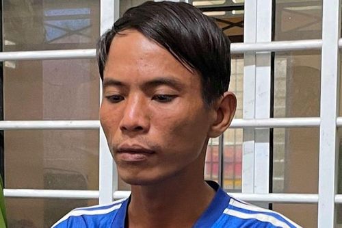 Người phụ nữ bị cướp xịt hơi cay