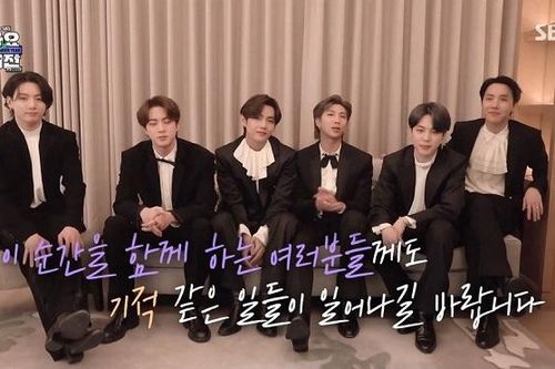 BTS gửi tới ARMY thông điệp gì trước năm mới 2021?