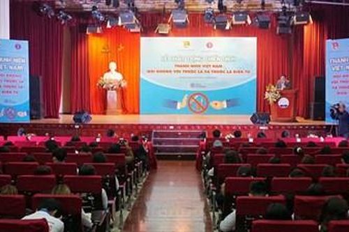 Hưởng ứng chiến dịch 'Thanh niên Việt Nam nói không với thuốc lá và thuốc lá điện tử'