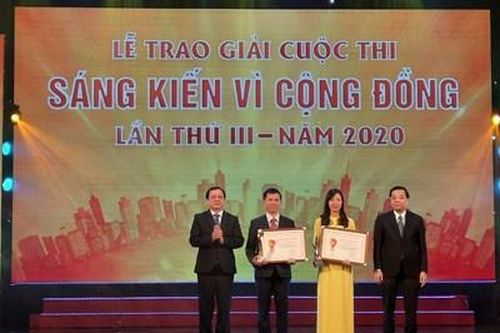 Lễ trao giải Cuộc thi 'Sáng kiến vì cộng đồng' lần thứ III