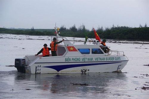 Ngư dân rơi xuống biển mất tích khi đang đánh cá