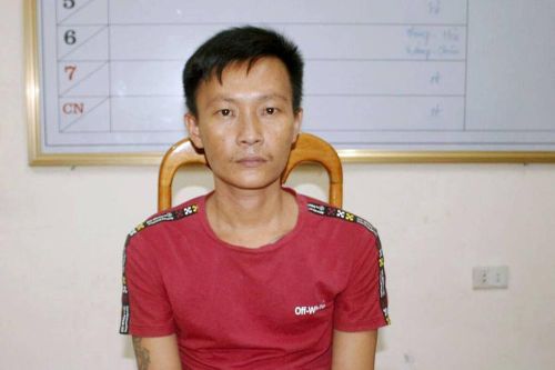 Nam thanh niên vung dao chém trưởng công an xã