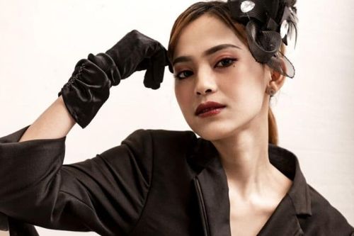 'Vén màn' bí quyết thành công của nữ doanh nhân 9x Cẩm Hường