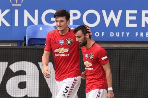 Hàng thủ Man Utd thi đấu non nớt, 'tấu hài' trong Ngày tặng quà