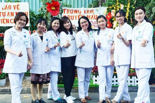 Bệnh viện Chợ Rẫy giao tiếp theo mô hình ở Mỹ: Chào - Ai - Thì - Biết - Ơn