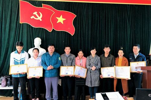 Để bản không có tảo hôn, hôn nhân cận huyết thống