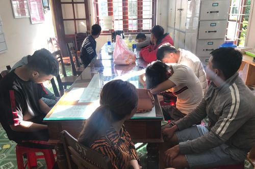 Pleiku: 9 đối tượng tuổi 'teen' thuê khách sạn để sử dụng ma túy