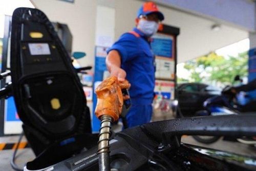 Điều chỉnh lần cuối trong năm 2020, giá xăng tiếp tục tăng, lên cao nhất 9 tháng