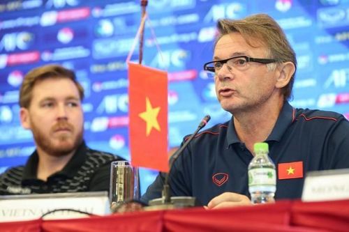 Lỡ U20 World Cup 2021, HLV Troussier vẫn kỳ vọng vào lứa Công Đến