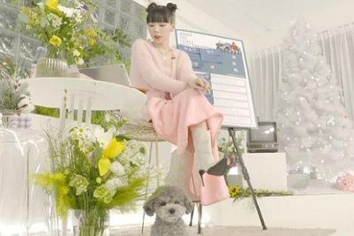 'Sen' vướng tin hẹn hò, cớ sao 'boss' nhà Taeyeon bị gọi tên khắp mọi miền page?