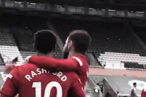 Leicester 2-2 MU: Fernandes sướng phát điên sau khi kiến tạo cho Rashford