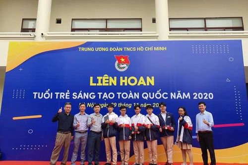 Robot phòng chống Covid đoạt giải Nhất thi 'Sáng tạo robot và máy thông minh'