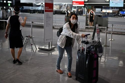Nhật Bản cấm nhập cảnh từ ngày mai vì lo ngại virus biến thể mới