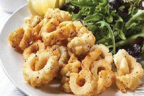 Món ngon cuối tuần: Lạ miệng với mực rang muối tiêu ngon khó cưỡng