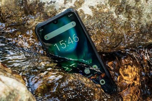 Smartphone 'nồi đồng cối đá', pin 5.000 mAh, RAM 6 GB, giá hơn 3 triệu