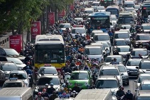 Dự báo ùn tắc giao thông tại Hà Nội sẽ ngày càng phức tạp
