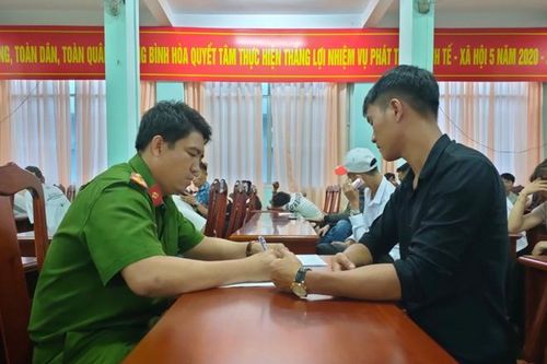55 khách dương tính với ma túy trong quán bar ở Bình Dương