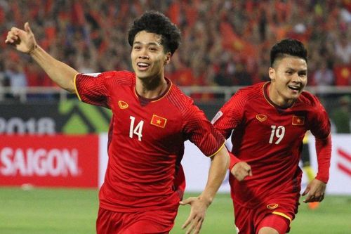 Đội hình tuyển Việt Nam: Thầy Park giữ lời, Công Phượng, Quang Hải vào sân