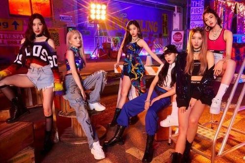Debut cùng ngày với aespa, Bling Bling có cơ hội nào để trở thành 'tân binh quái vật'?