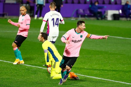 CLB Santos phủ nhận việc Messi phá kỷ lục của Pele