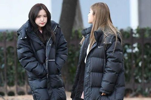 Cơn sốt áo khoác phao dài của giới trẻ Hàn chấm dứt sau một thập kỷ