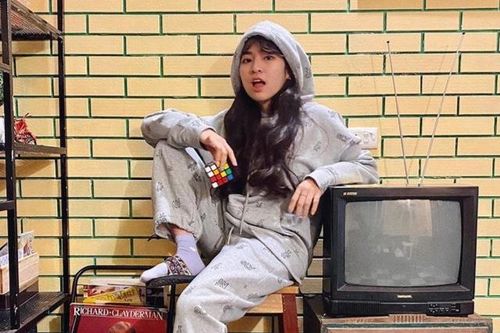 Gu ăn mặc trẻ trung của Khánh Vân và dàn sao nữ