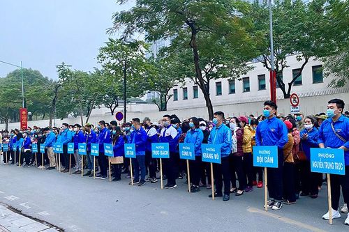 Quận Ba Đình ra quân cao điểm đảm bảo trật tự an toàn giao thông, trật tự đô thị dịp Tết 2021