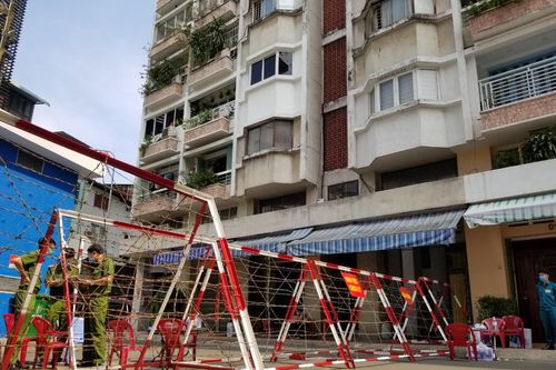 TPHCM phong tỏa 1 chung cư vì ca liên quan BN1440