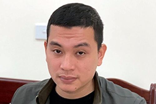 Khởi tố 2 đối tượng cho vay nặng lãi