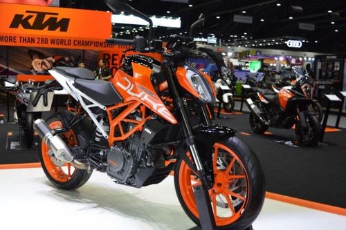 KTM 490 Duke và 490 Adventure sẽ ra mắt vào năm 2022