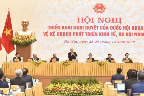 Địa phương đồng lòng cùng Chính phủ vượt khó khăn để đạt mục tiêu phát triển