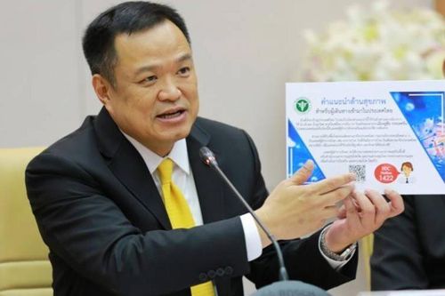 Phó thủ tướng Thái Lan tự cách ly vì Covid-19, Indonesia cấm du khách quốc tế