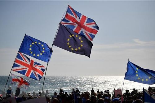 Các nước EU 'bật đèn xanh' cho triển khai thỏa thuận hậu Brexit